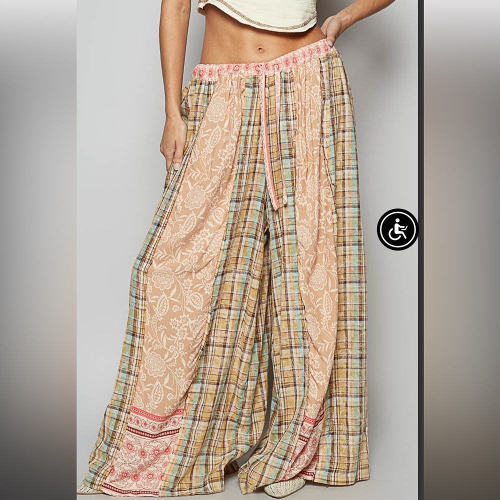 POL Plaid & Floral Pants